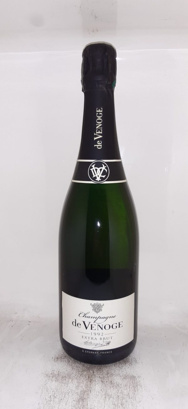 Champagne de VENOGE Millésime 1992 Extra brut - Vins Rouges Harmonieux pour Chaque Occasion
