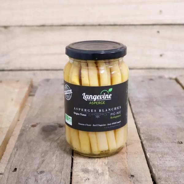 Asperges blanches - Vins Rouges Harmonieux pour Chaque Occasion