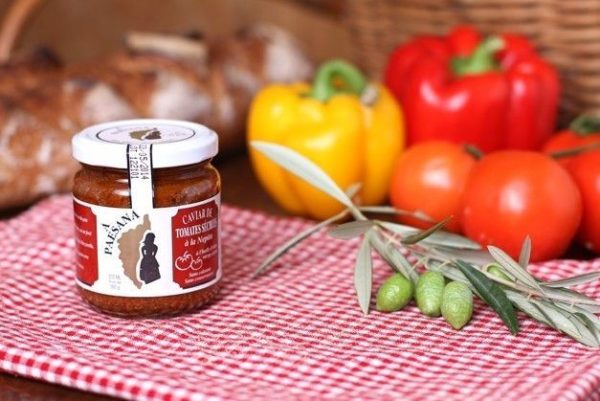 CAVIAR DE TOMATES SÉCHÉES À L’HUILE D’OLIVE - Vins Rouges Harmonieux pour Chaque Occasion