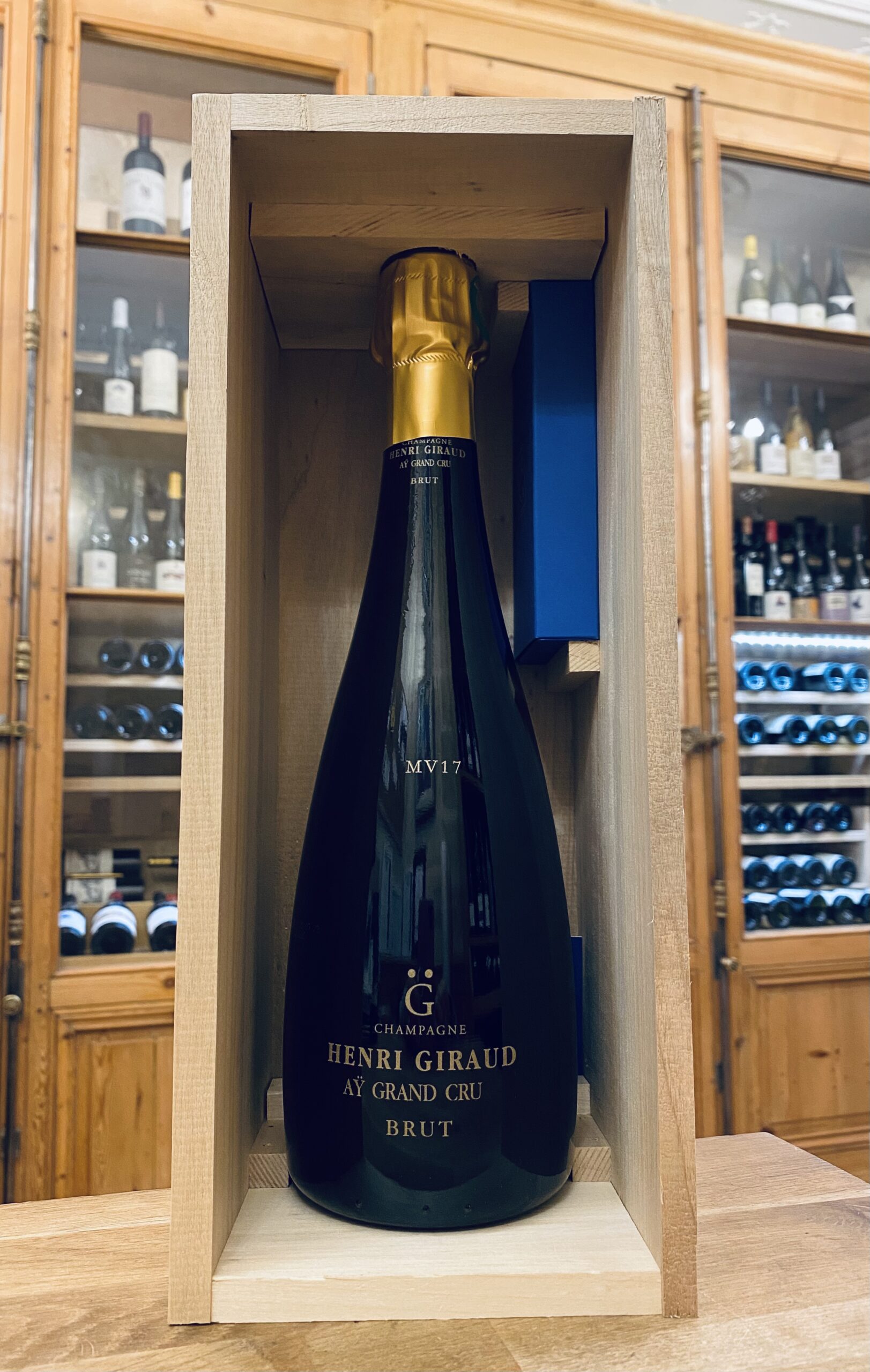 Champagne Henri Giraud MV17 75cl - Vins Rouges Harmonieux pour Chaque Occasion Champagne Henri Giraud MV17 75cl - Vins Rouges Harmonieux pour Chaque Occasion