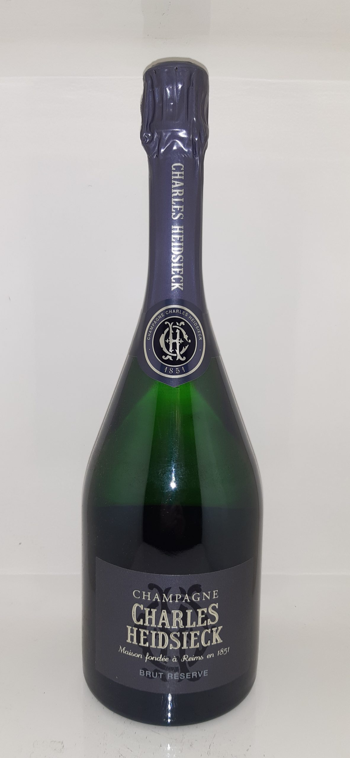 Champagne CHARLES HEIDSIECK Réserve Brut - Vins Rouges Harmonieux pour Chaque Occasion Champagne CHARLES HEIDSIECK Réserve Brut - Vins Rouges Harmonieux pour Chaque Occasion