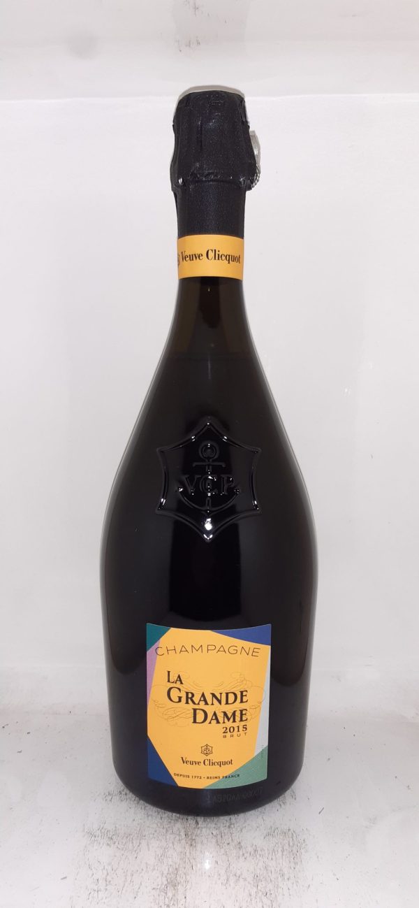 Champagne VEUVE CLICQUOT La Grande Dame 2015 Brut - Vins Rouges Harmonieux pour Chaque Occasion