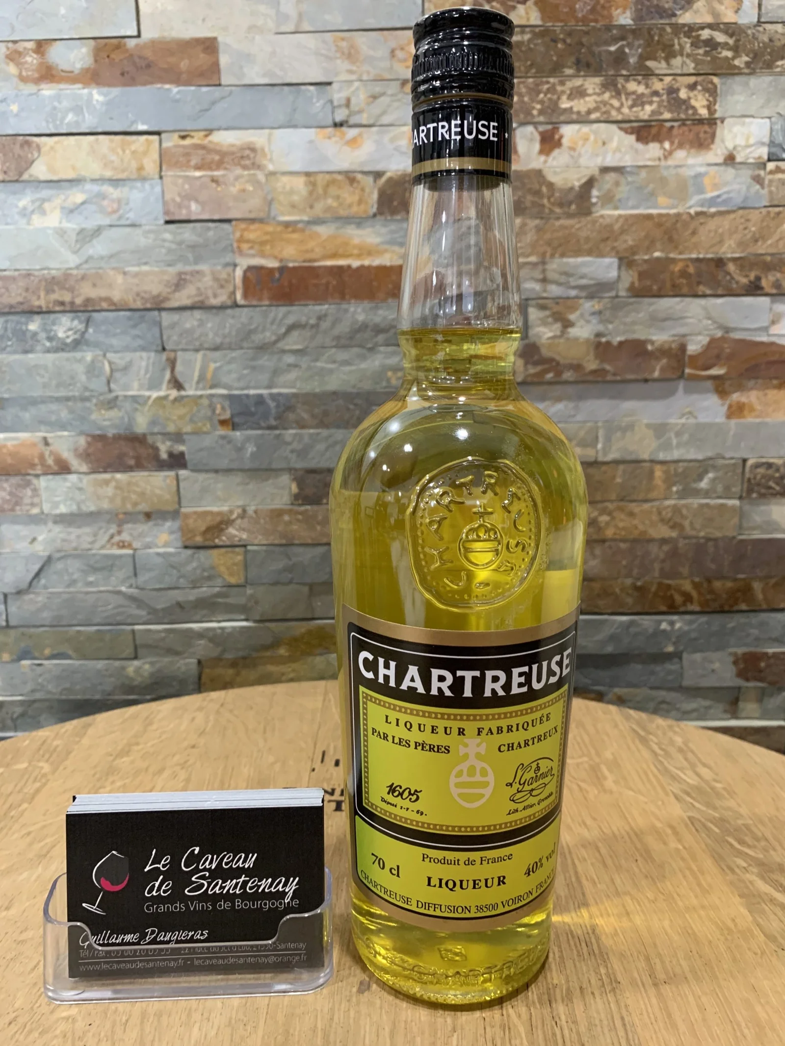 Chartreuse Jaune – Pères Chartreux - Vins Rouges Harmonieux pour Chaque Occasion Chartreuse Jaune – Pères Chartreux - Vins Rouges Harmonieux pour Chaque Occasion