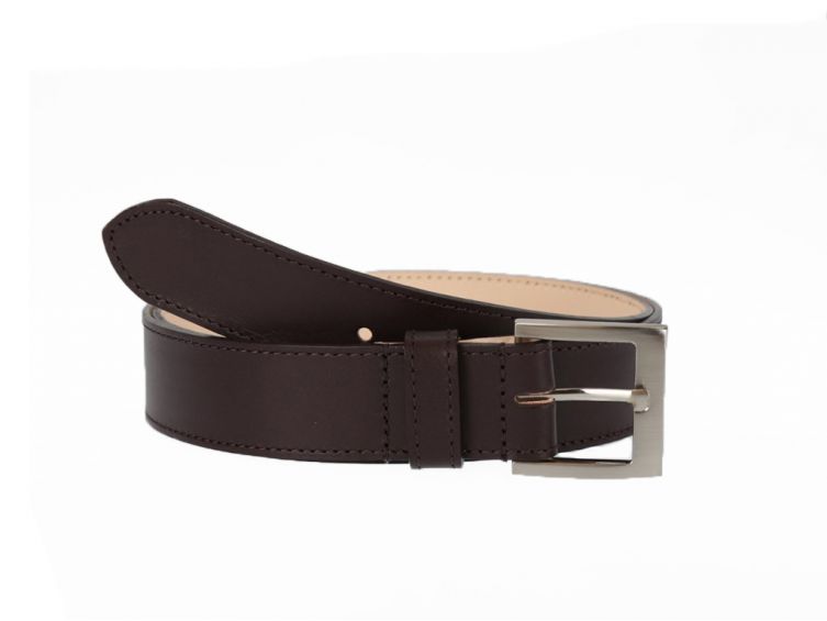 Ceinture cuir doublé marron foncé, boucle carrée 5046 Choisir - Vins Rouges Harmonieux pour Chaque Occasion Ceinture cuir doublé marron foncé, boucle carrée 5046 Choisir - Vins Rouges Harmonieux pour Chaque Occasion