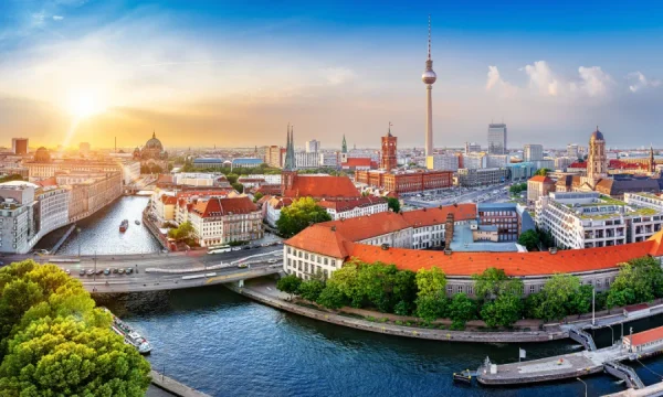 Berlin, histoire et arts - Vins Rouges Harmonieux pour Chaque Occasion