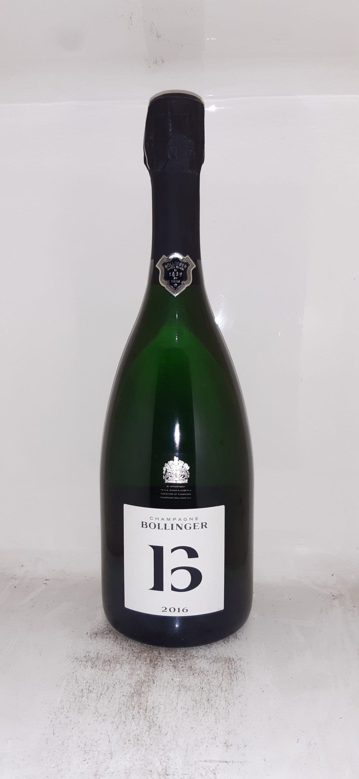 Champagne BOLLINGER B16 Millésime 2016 Extra Brut - Vins Rouges Harmonieux pour Chaque Occasion Champagne BOLLINGER B16 Millésime 2016 Extra Brut - Vins Rouges Harmonieux pour Chaque Occasion