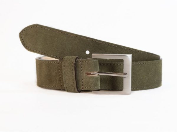 Ceinture cuir velours vert, boucle carrée – 2046 Choisir - Vins Rouges Harmonieux pour Chaque Occasion