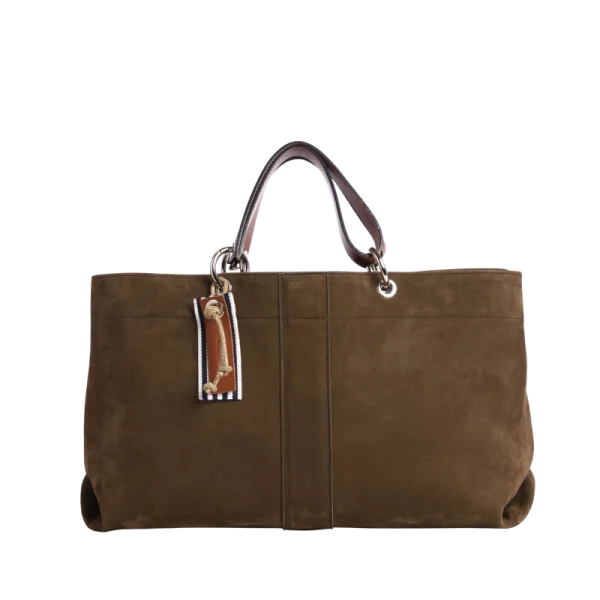 Canotage Medium Cuir Nubuck Veau Taupe - Vins Rouges Harmonieux pour Chaque Occasion